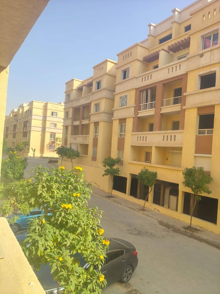 شقة بكمبوند دجلة بالمز (اكتوبر)
