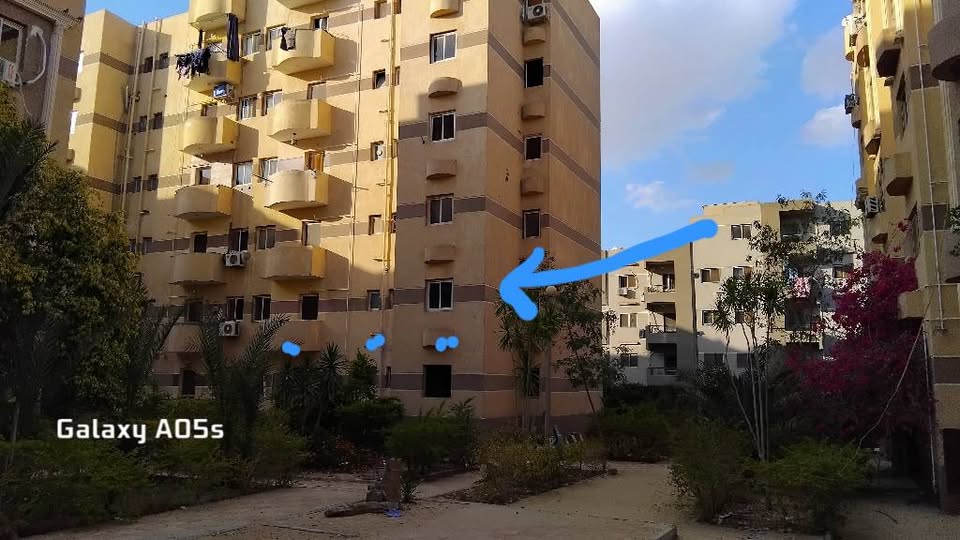 للبيع شقه مميزة بحدائق أكتوبر