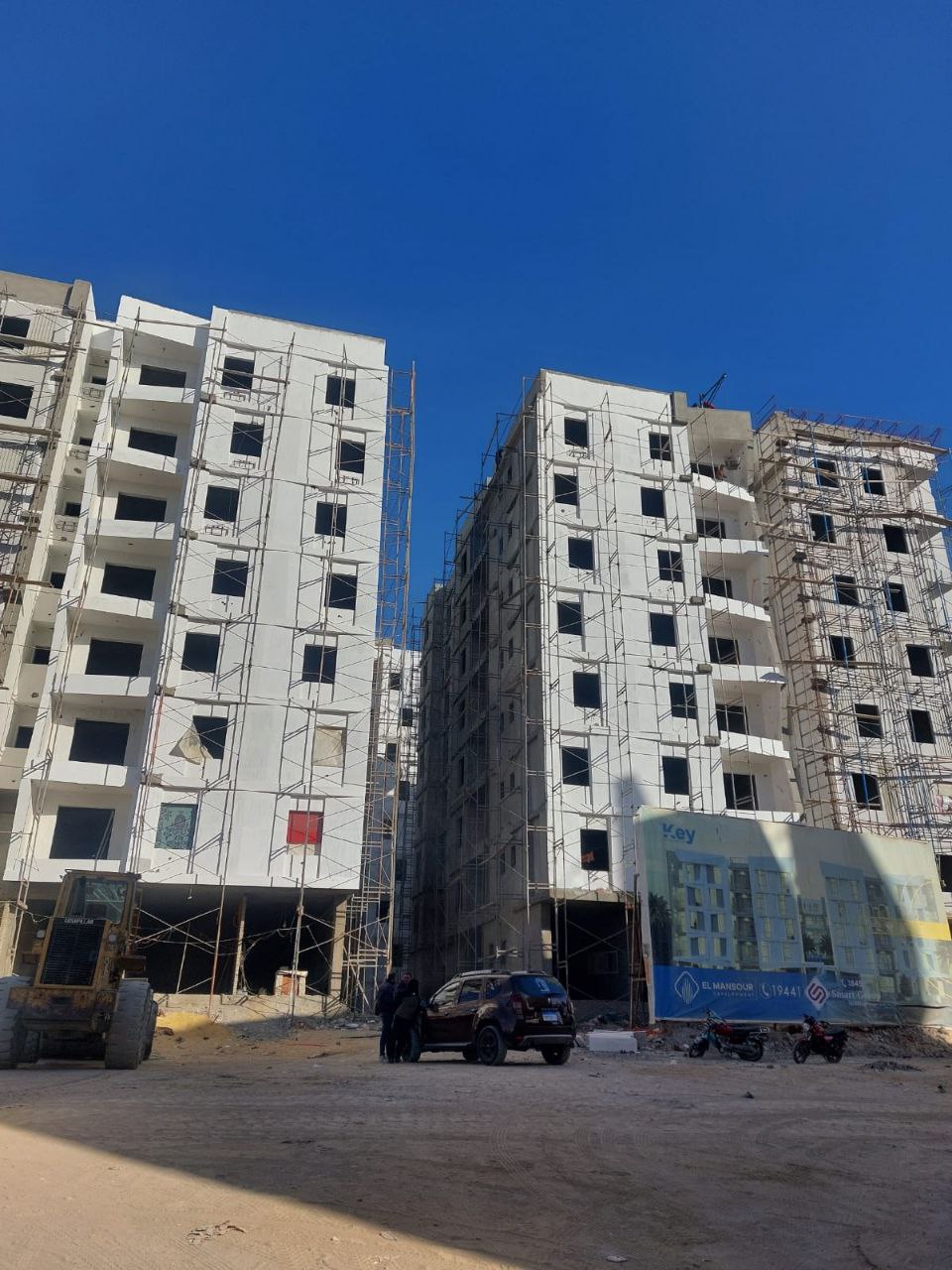 شقة سكنية داخل كمبوند راقٍ بمنطقة المقطم – استلام خلال 3 شهور  وبدون عمولة