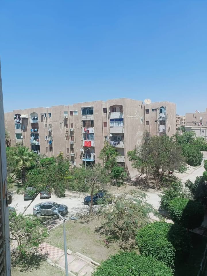 شقة للبيع الشيخ زايد ٩٧م حى ١١ مجاورة ٣