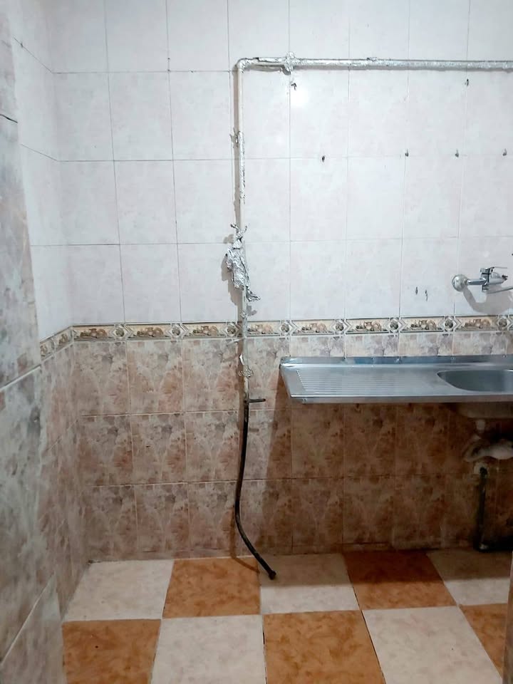 للبيع بموقع مميز