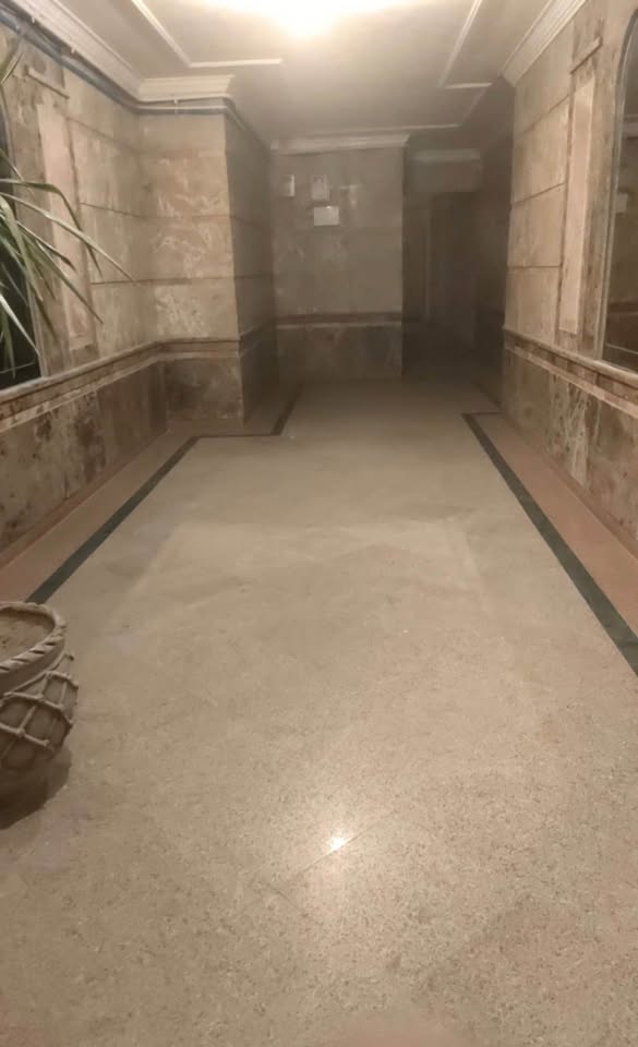 شقه للبيع حدايق الاهرام شارع الجيش الرئيسي البوابه الرابعه