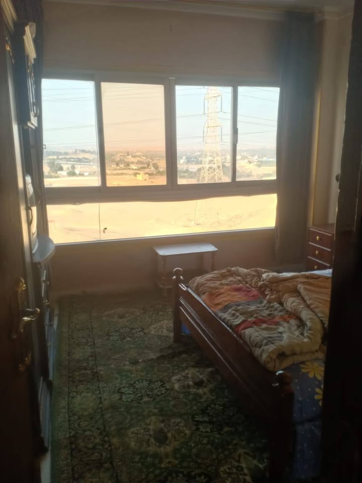 شقه للبيع بالرمايه مساكن الشباب بالرمايه بجوار المتحف الكبير والاهرام وحدائق الاهرام